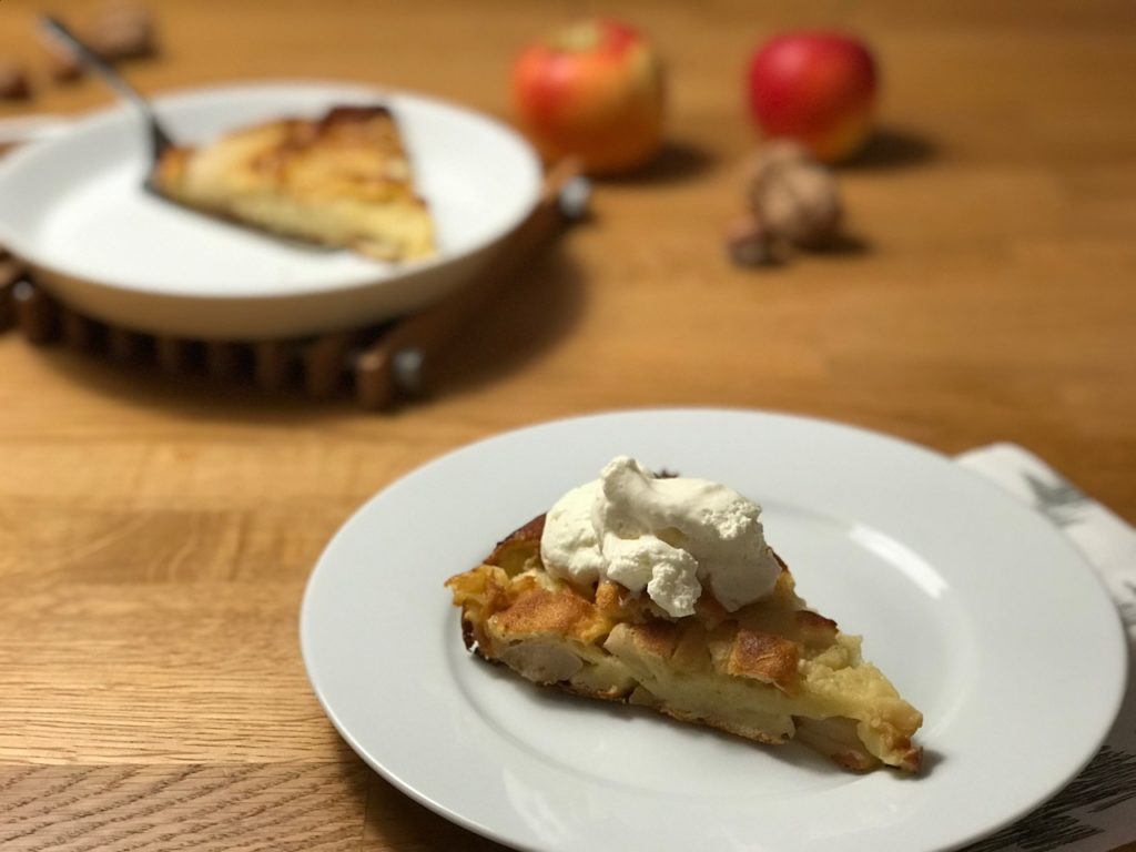Französischer Apfel-Birnen-Kuchen