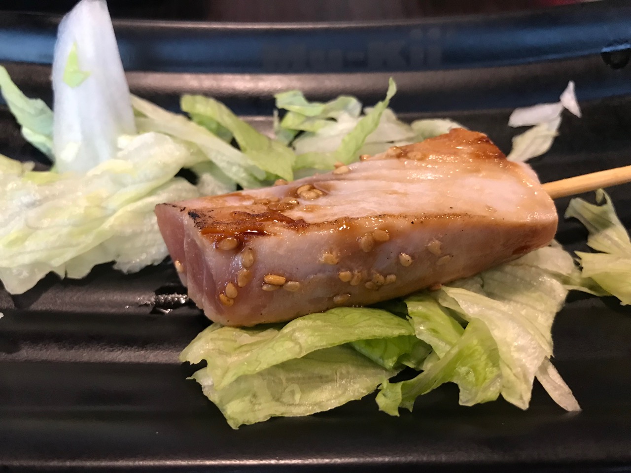 Mu-Kii: Thunfischspieß beim Japaner