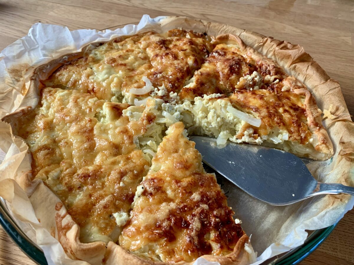 Perfekt für den Herbst: Vegetarischer Zwiebelkuchen mit Federweißem ...